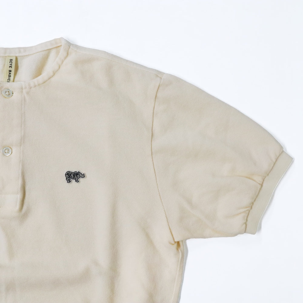 SCYE BASICS コットン ピケ ヘンリーネック シャツ “Cotton Pique Henley Neck Shirt” 【 5225-21718】