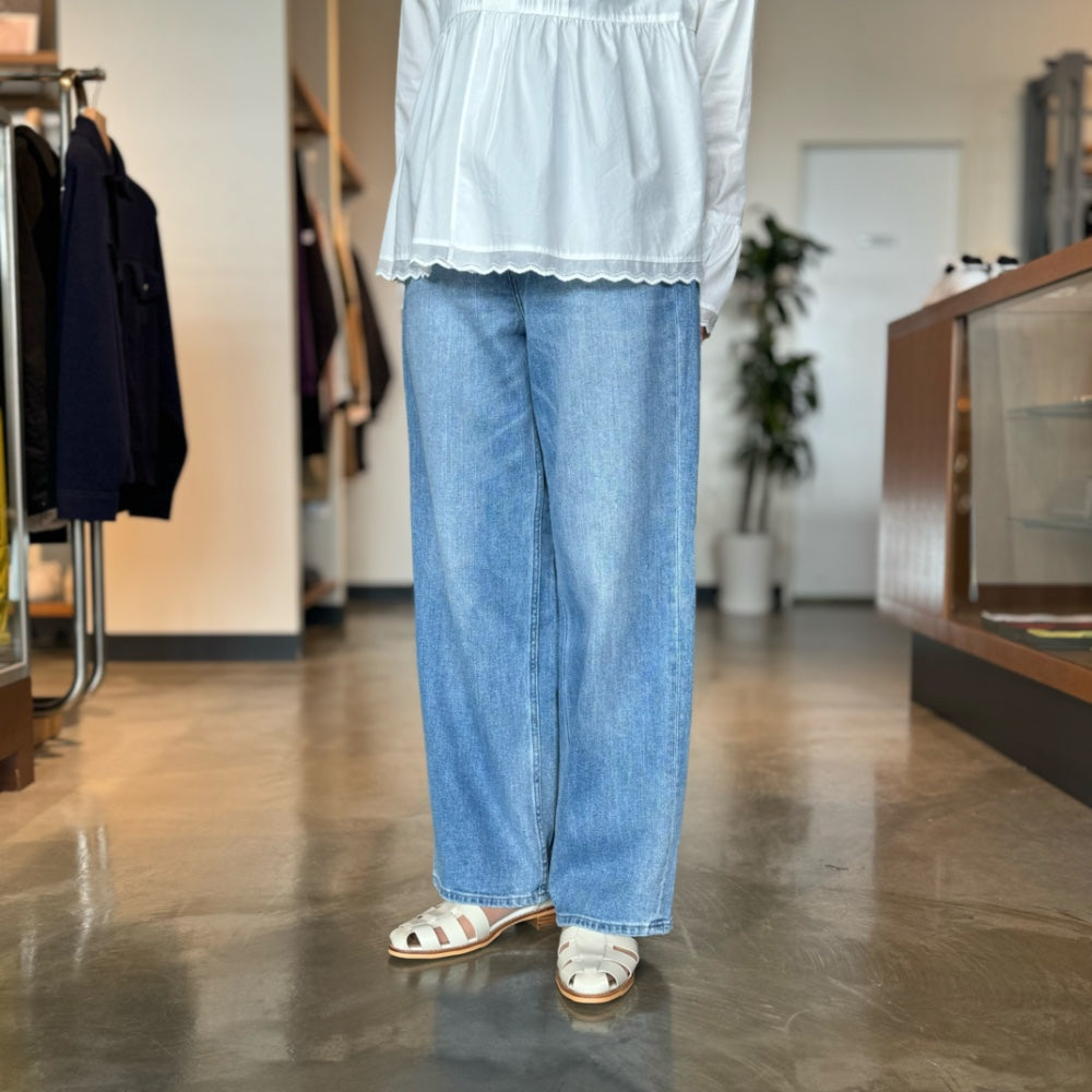 A.P.C.(アーペーセー)レディース "JEAN ELISABETH" ワイドストレートデニム【23243-1-66471】