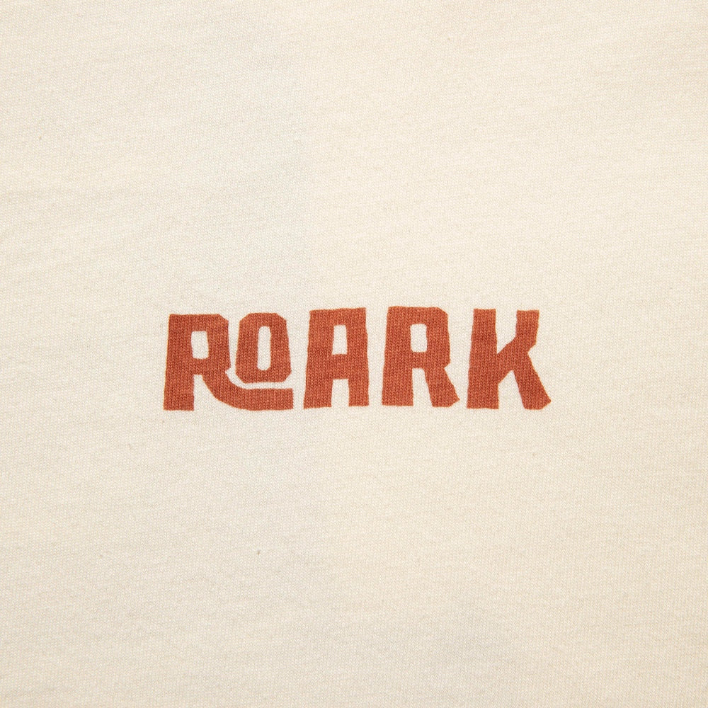ROARK REVIVAL(ロアーク リバイバル)"SIDEWAYS IN SARDEGNA" L/S TEE【RLTJ1006-NAT】
