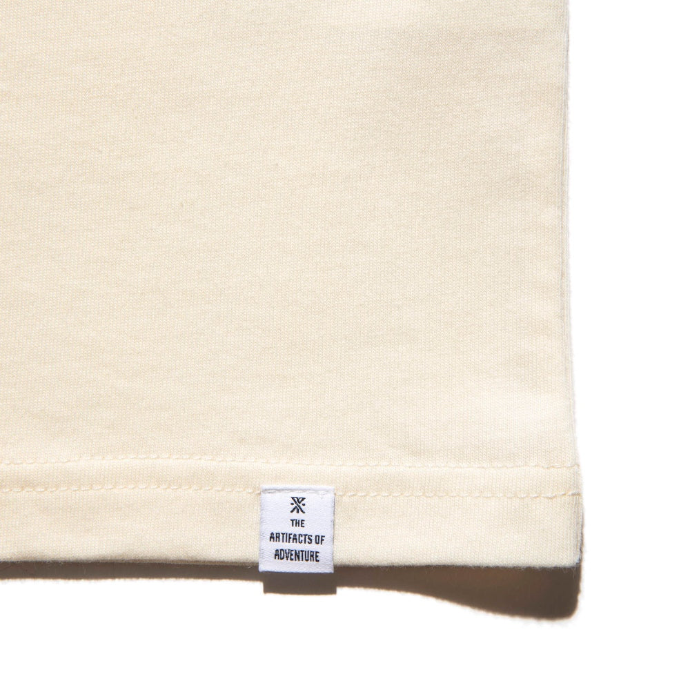 ROARK REVIVAL(ロアーク リバイバル)"SIDEWAYS IN SARDEGNA" L/S TEE【RLTJ1006-NAT】