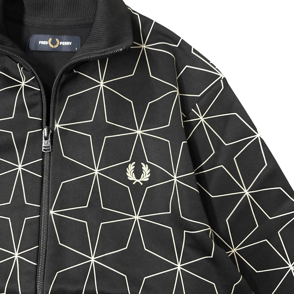FRED PERRY(フレッドペリー)ジオメトリック プリント トラックジャケット【J7824】