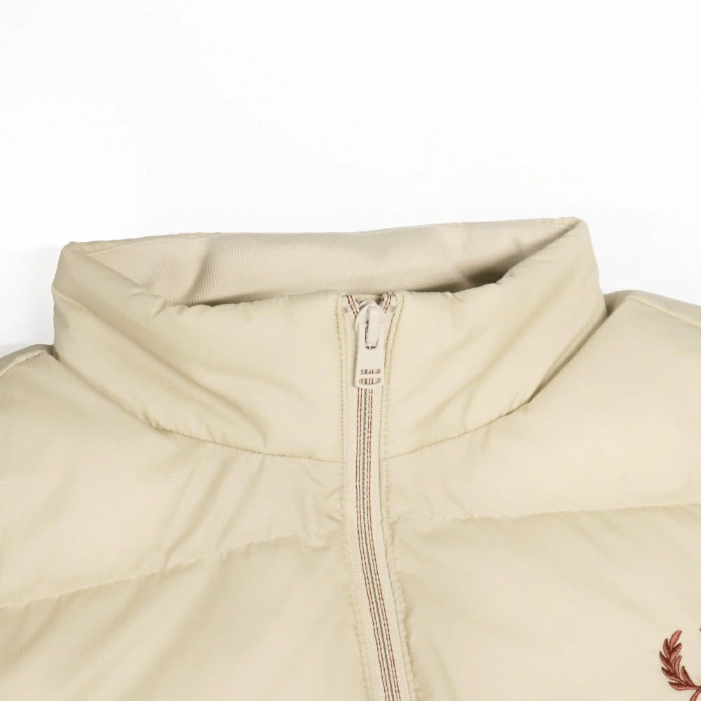 FRED PERRY(フレッドペリー)MENS Insulated Gilet ナイロンリップストップ 中綿ベスト【J8522】