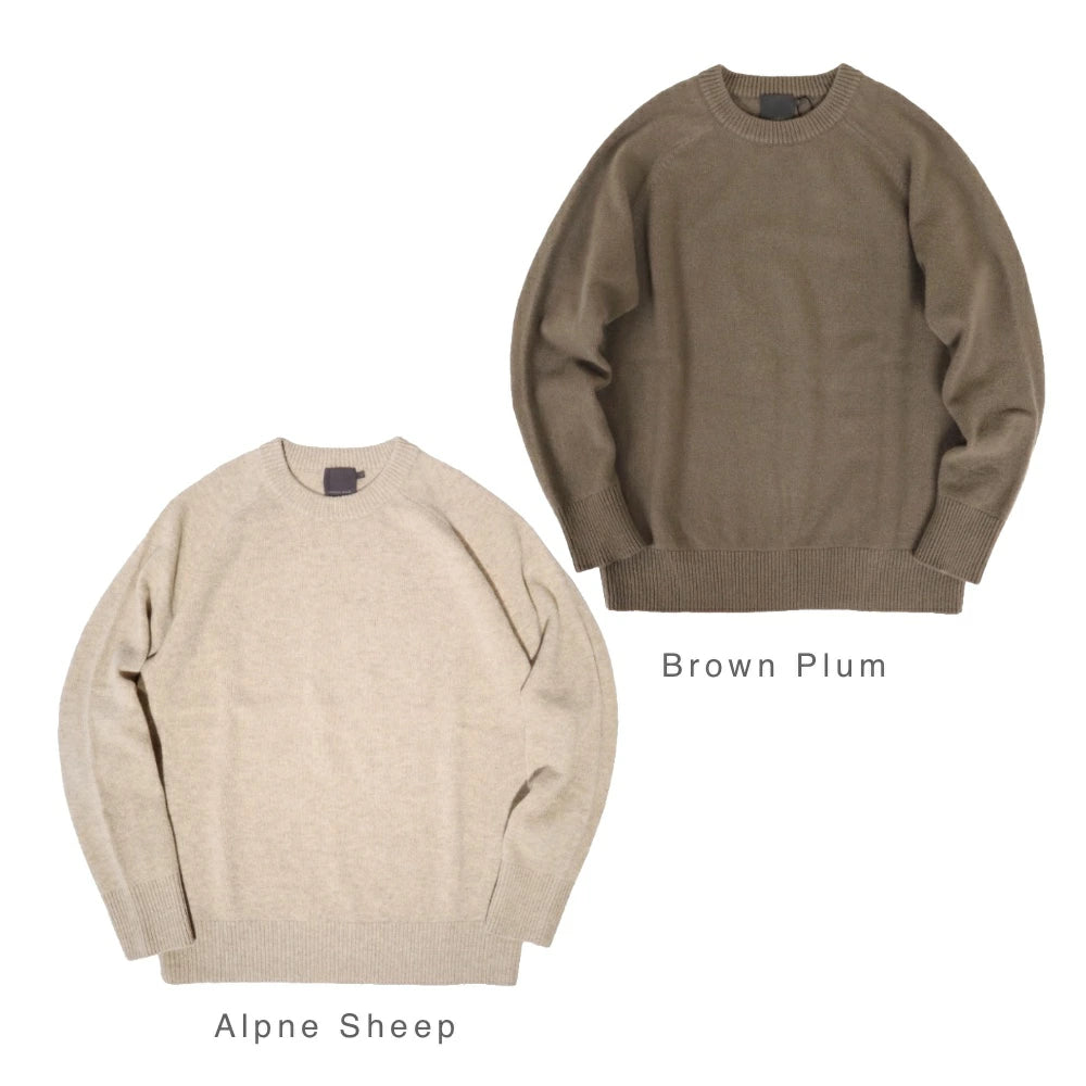 comm.arch.(コムアーチ)メンズ HAND FREMED SADDLE B.B ハンドフレーム ラムウール クルーネックセーター"25AW"