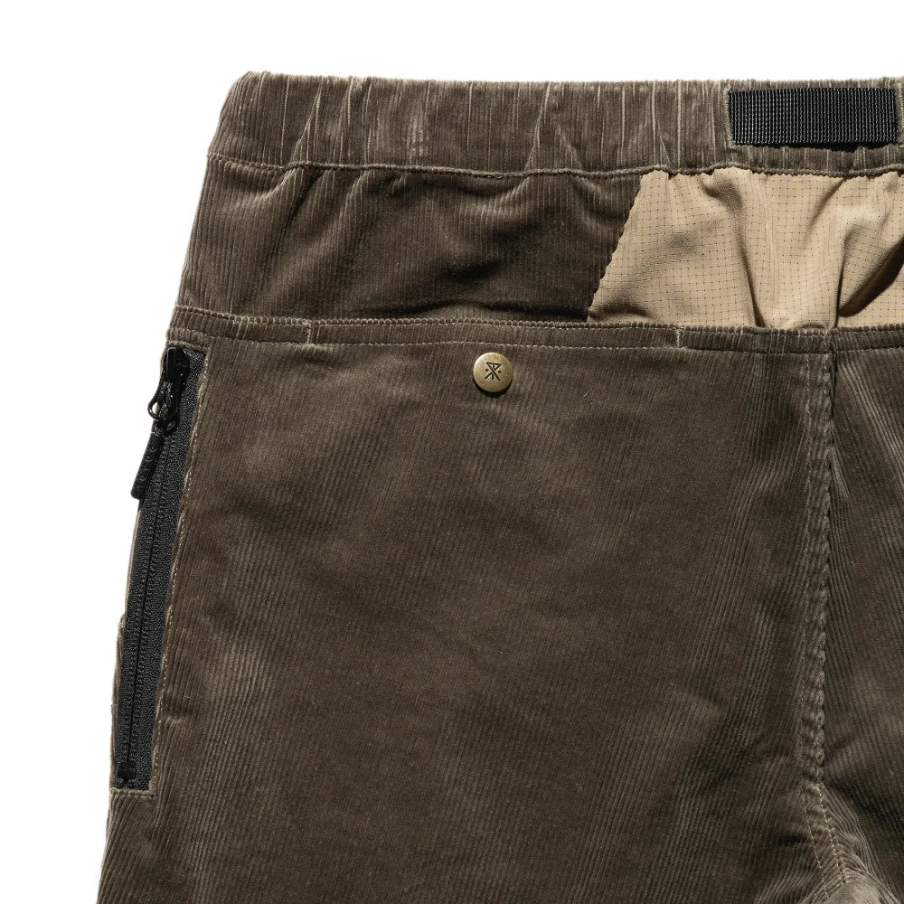 ROARK(ロアーク)TRAVEL SHORTS CORDUROY【RSJ1223-DSA】