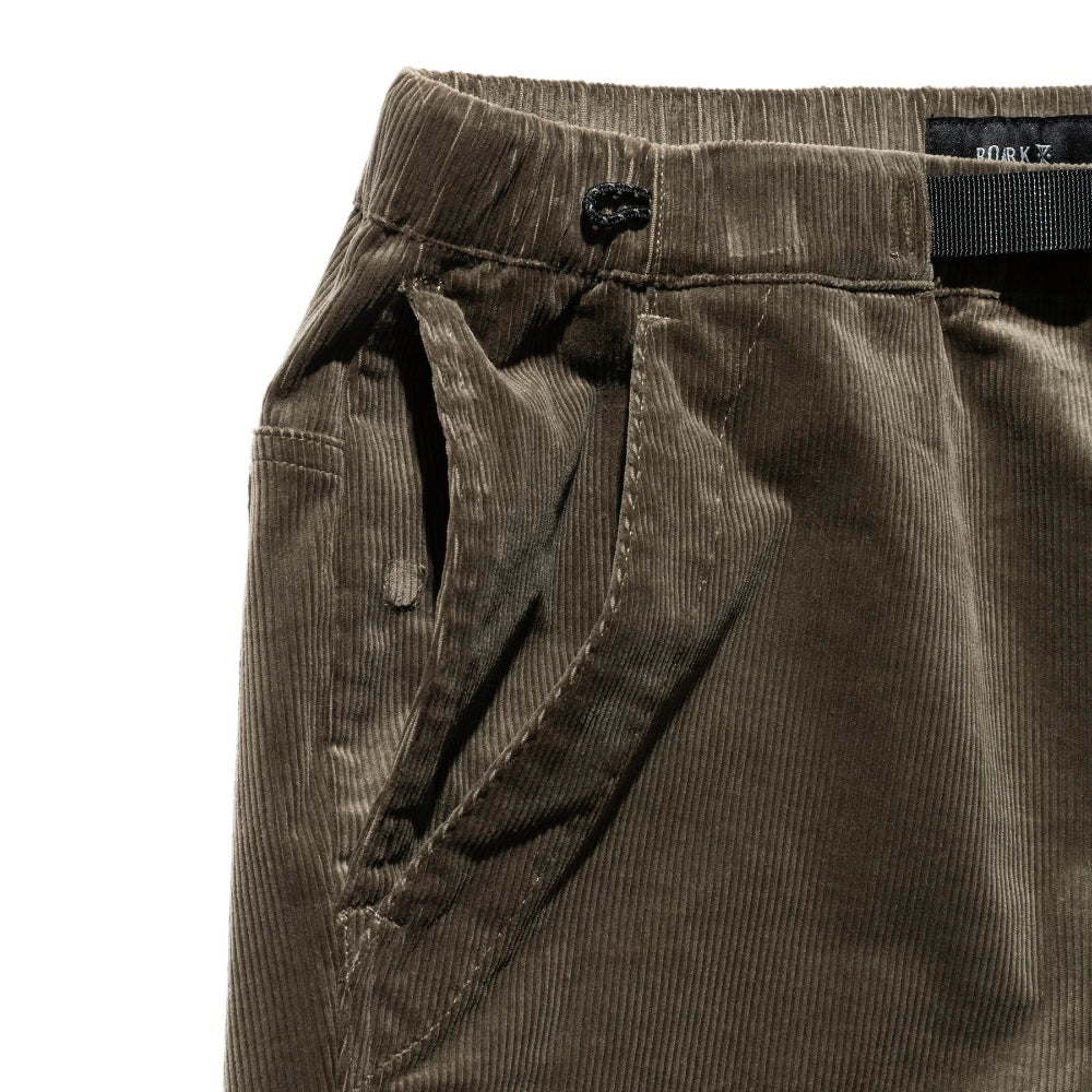 ROARK(ロアーク)TRAVEL SHORTS CORDUROY【RSJ1223-DSA】