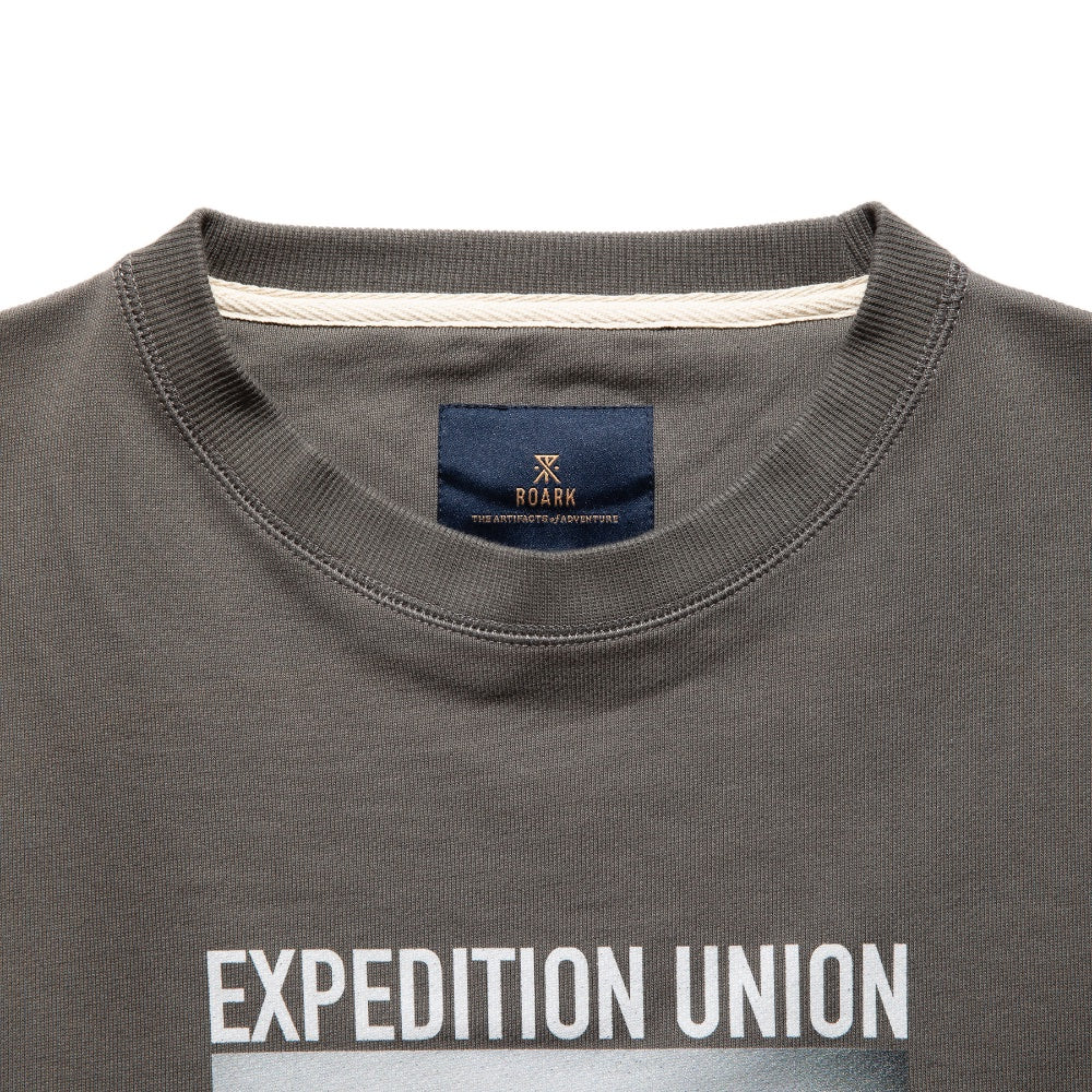 ROARK REVIVAL(ロアーク リバイバル)“EXPEDITION UNION" PHOTO CREW SWEAT フォトプリント クルーネック スウェット