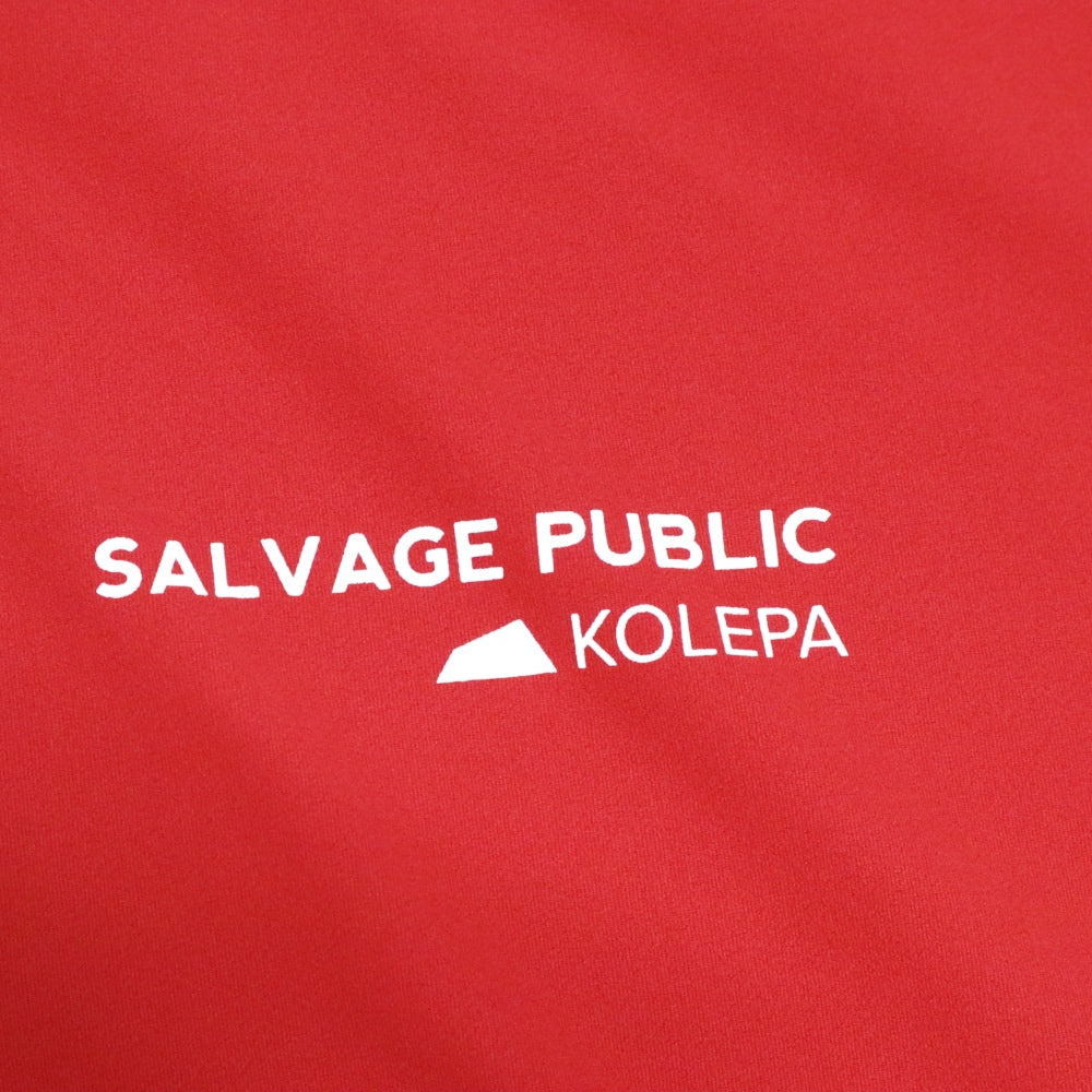 SALVAGE PUBLIC Kolepa(サルベージ パブリック コレパ)SURF Mockneck Shortsleeve(Kolepa Stamp) ブランドロゴ プリント モックネックTシャツ